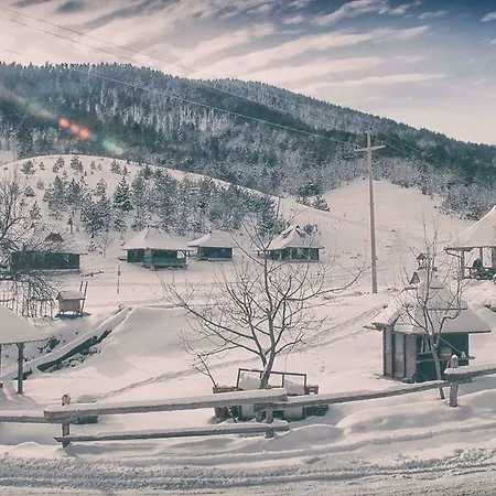 Etno Kuce Boskova Voda * Zlatibor